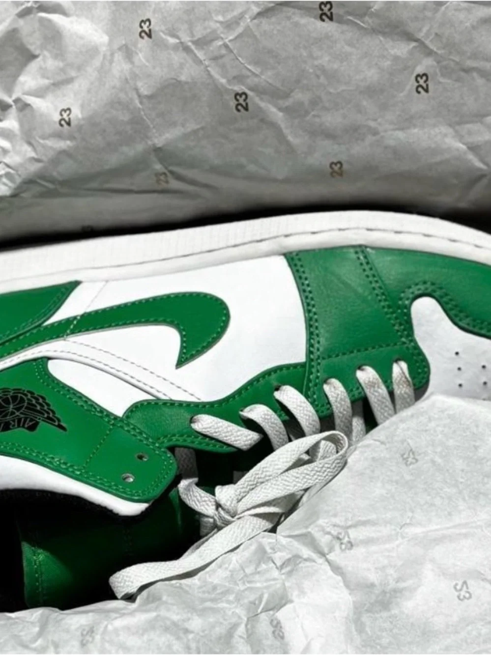 Nike Air Jordan 1 Mid - Lucky Green/Black/White